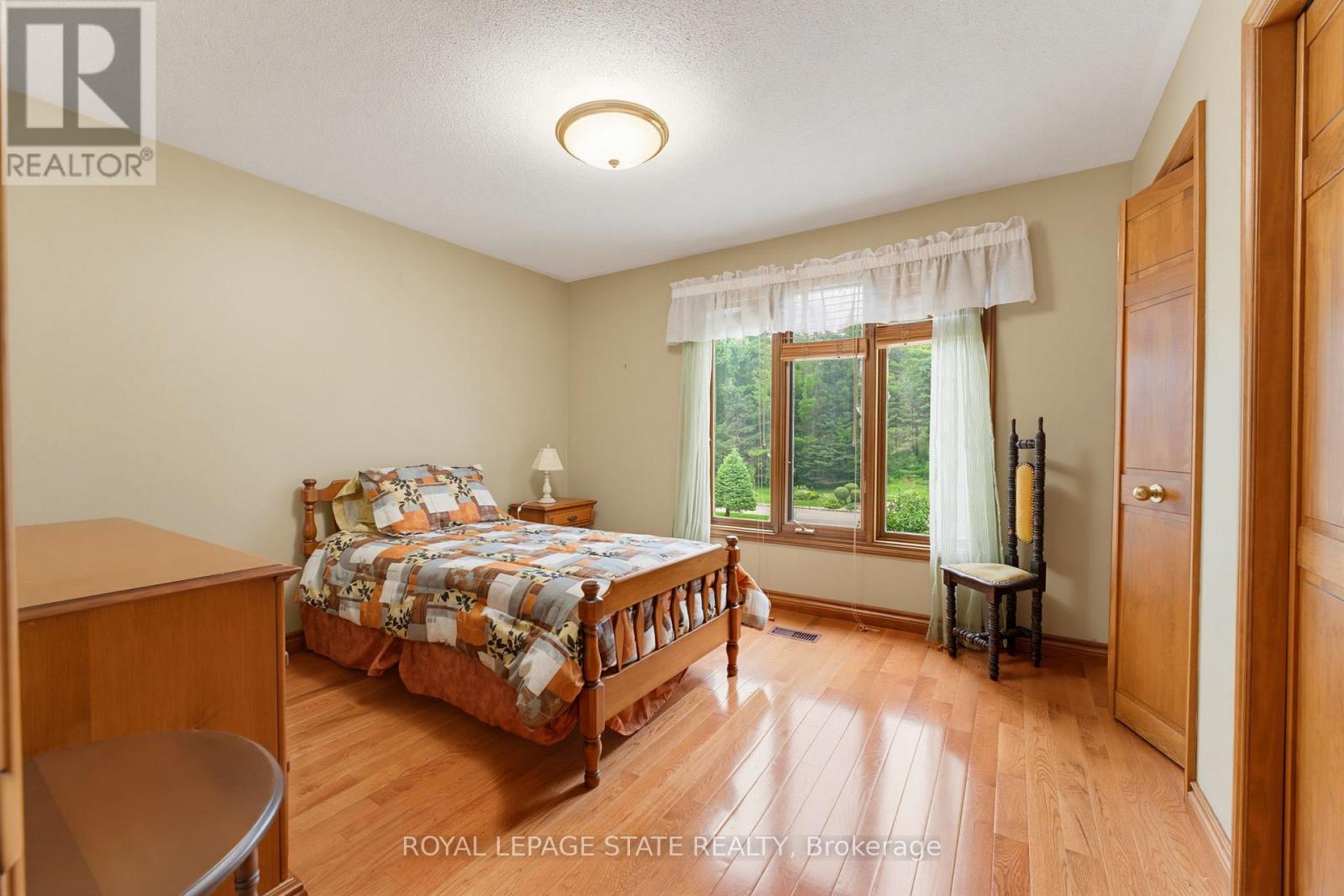 348 Shaver Road, Hamilton, Ontario  L9G 4K5 - Photo 29 - X13719226