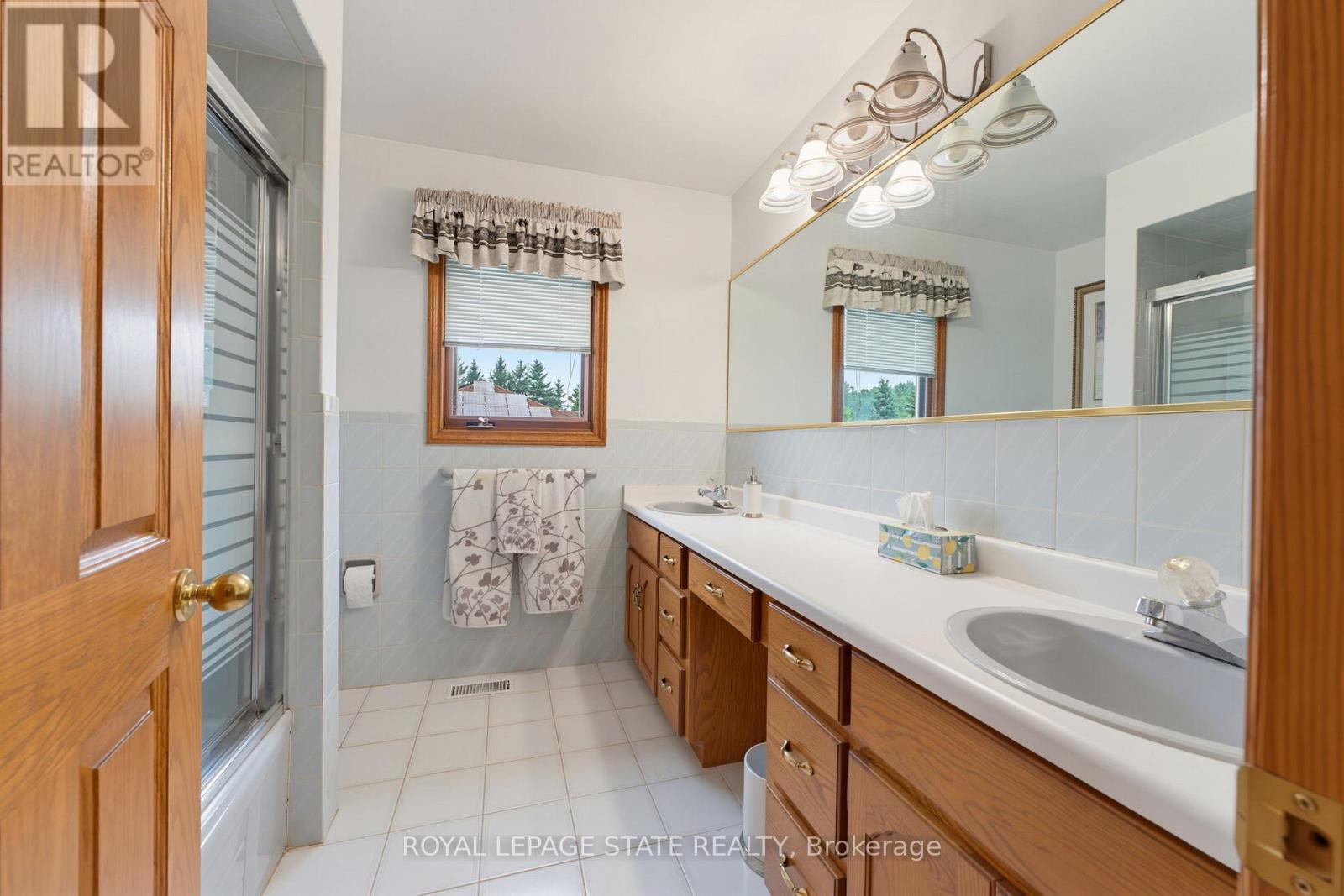 348 Shaver Road, Hamilton, Ontario  L9G 4K5 - Photo 31 - X13719226
