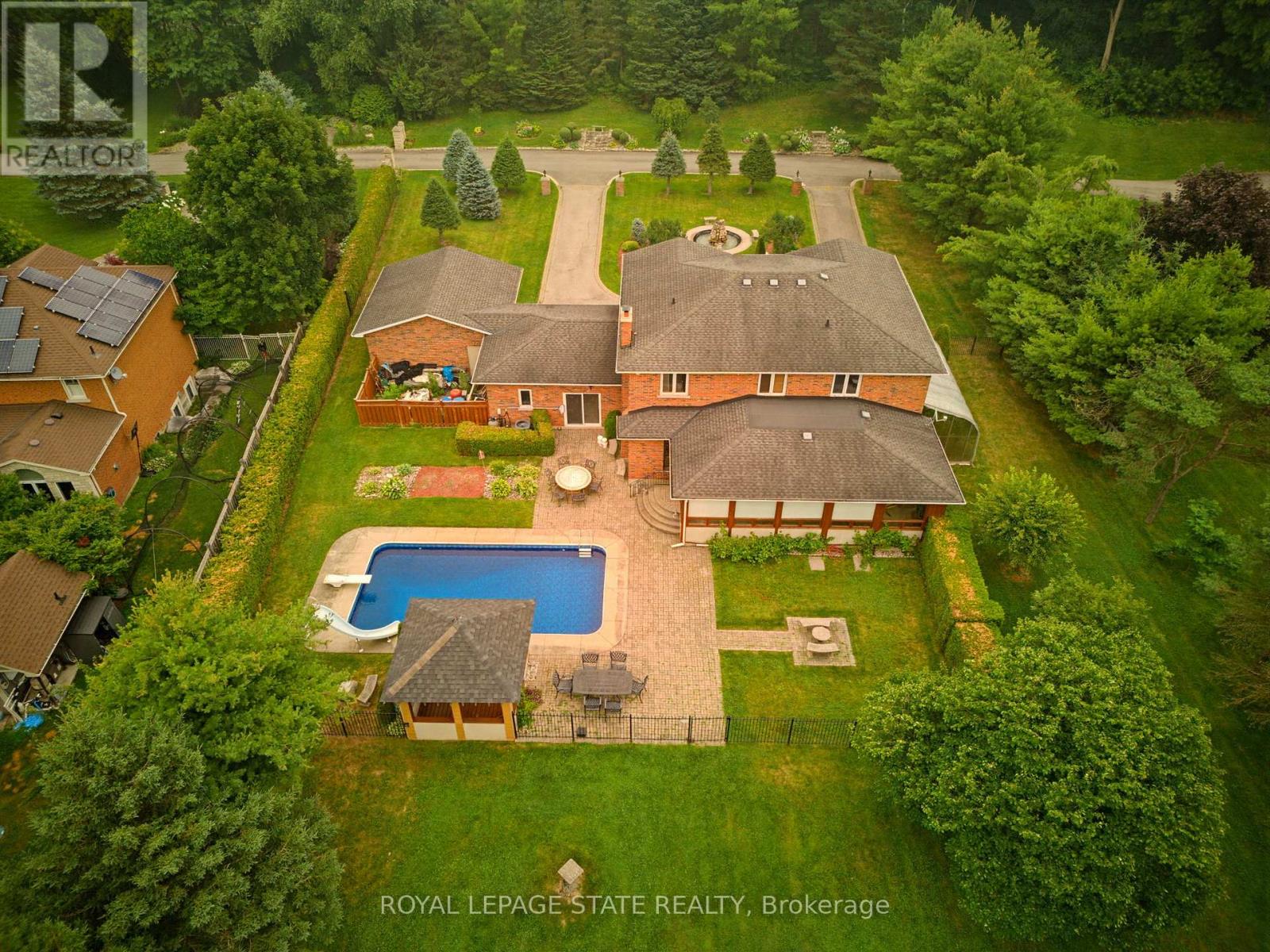 348 Shaver Road, Hamilton, Ontario  L9G 4K5 - Photo 5 - X13719226