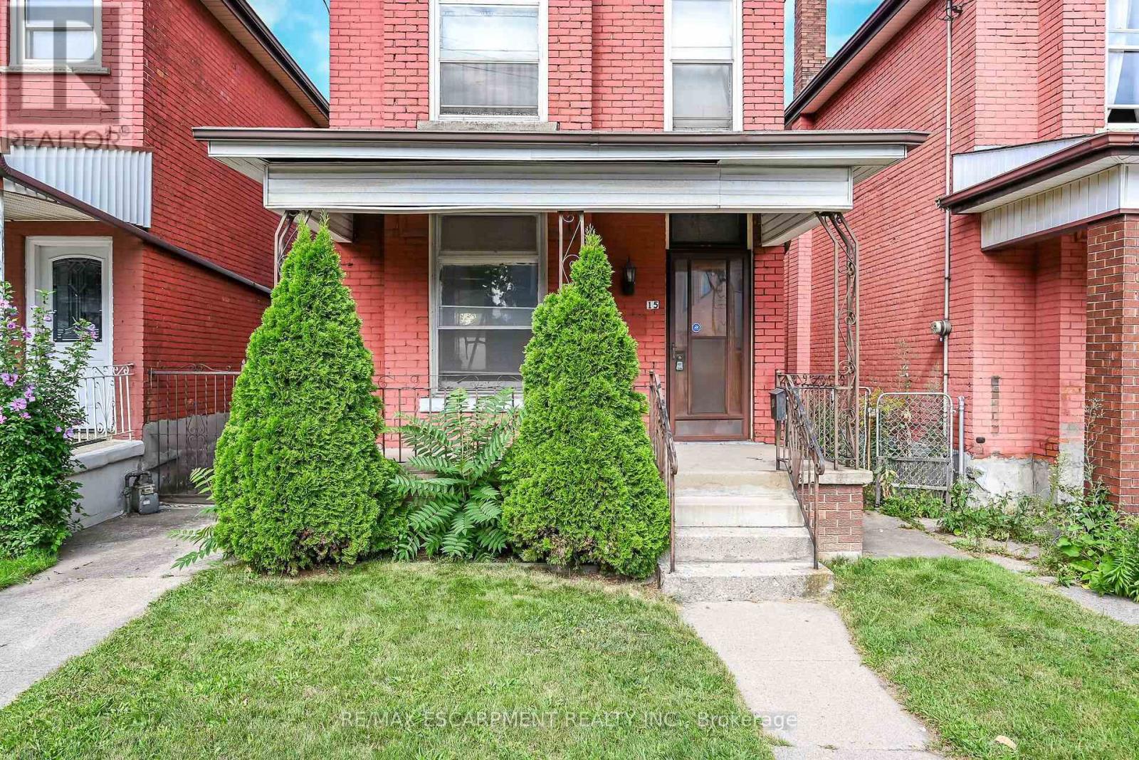 15 KINRADE AVENUE, Hamilton, Ontario