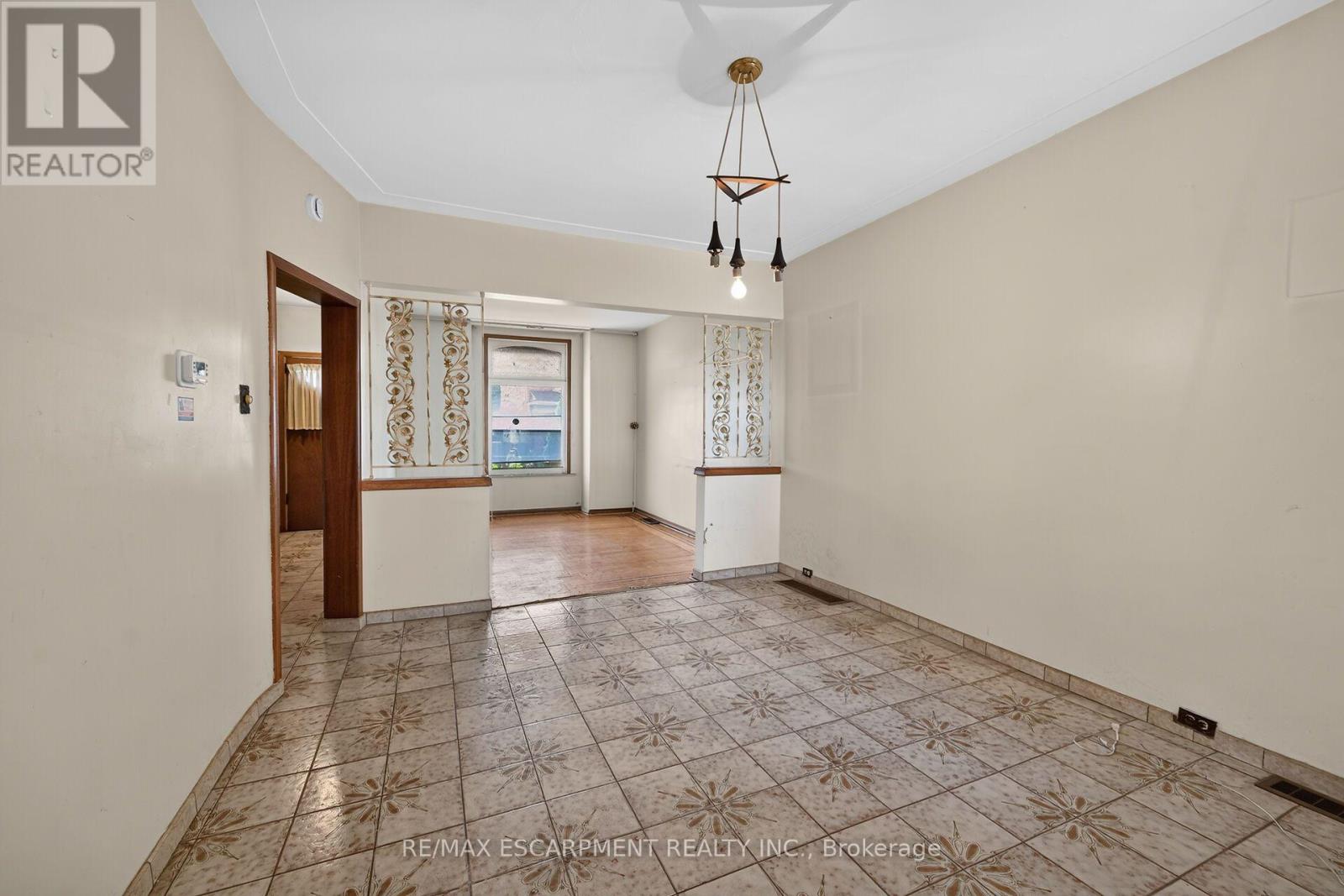 15 Kinrade Avenue, Hamilton, Ontario  L8L 6L5 - Photo 10 - X13719234