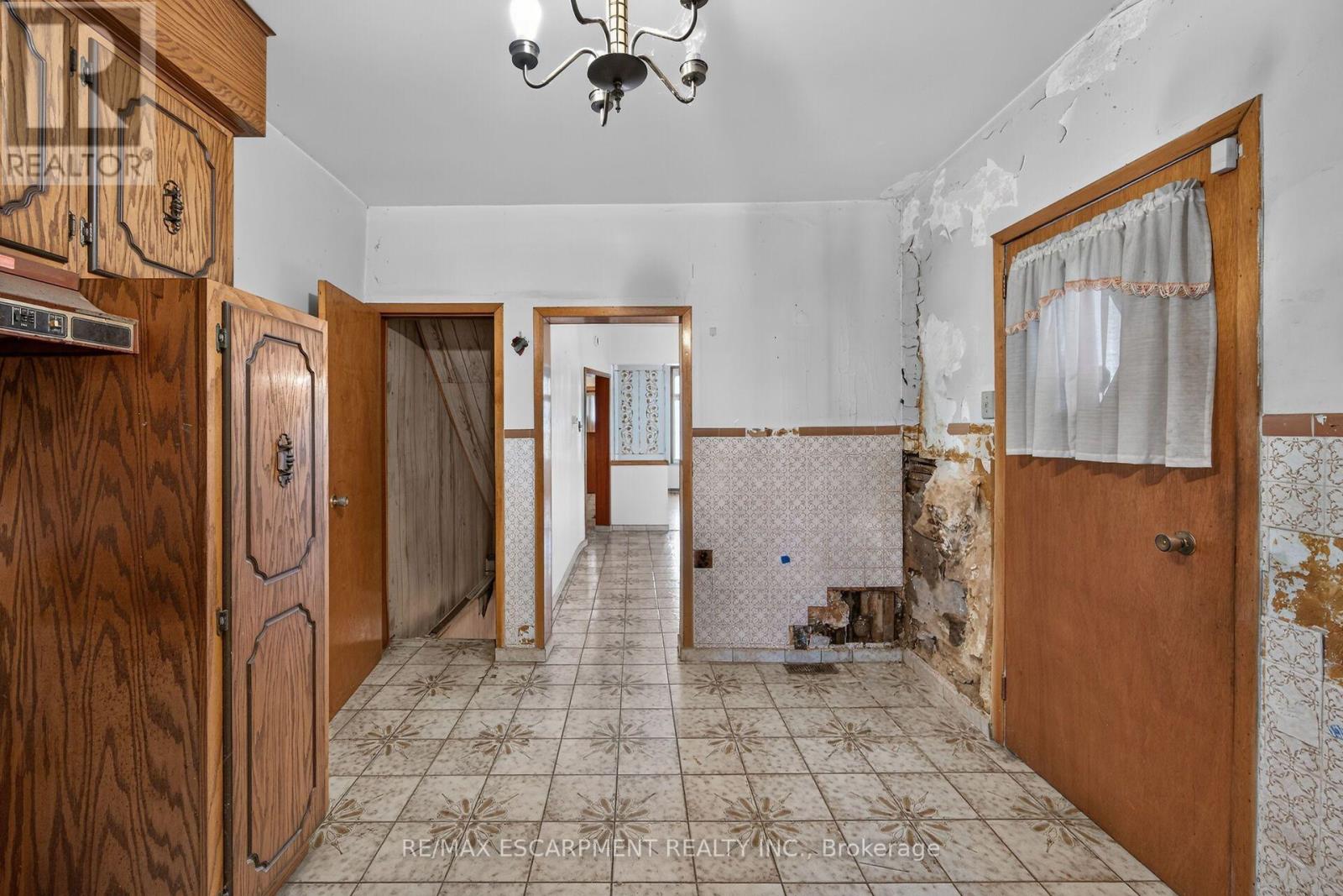 15 Kinrade Avenue, Hamilton, Ontario  L8L 6L5 - Photo 14 - X13719234