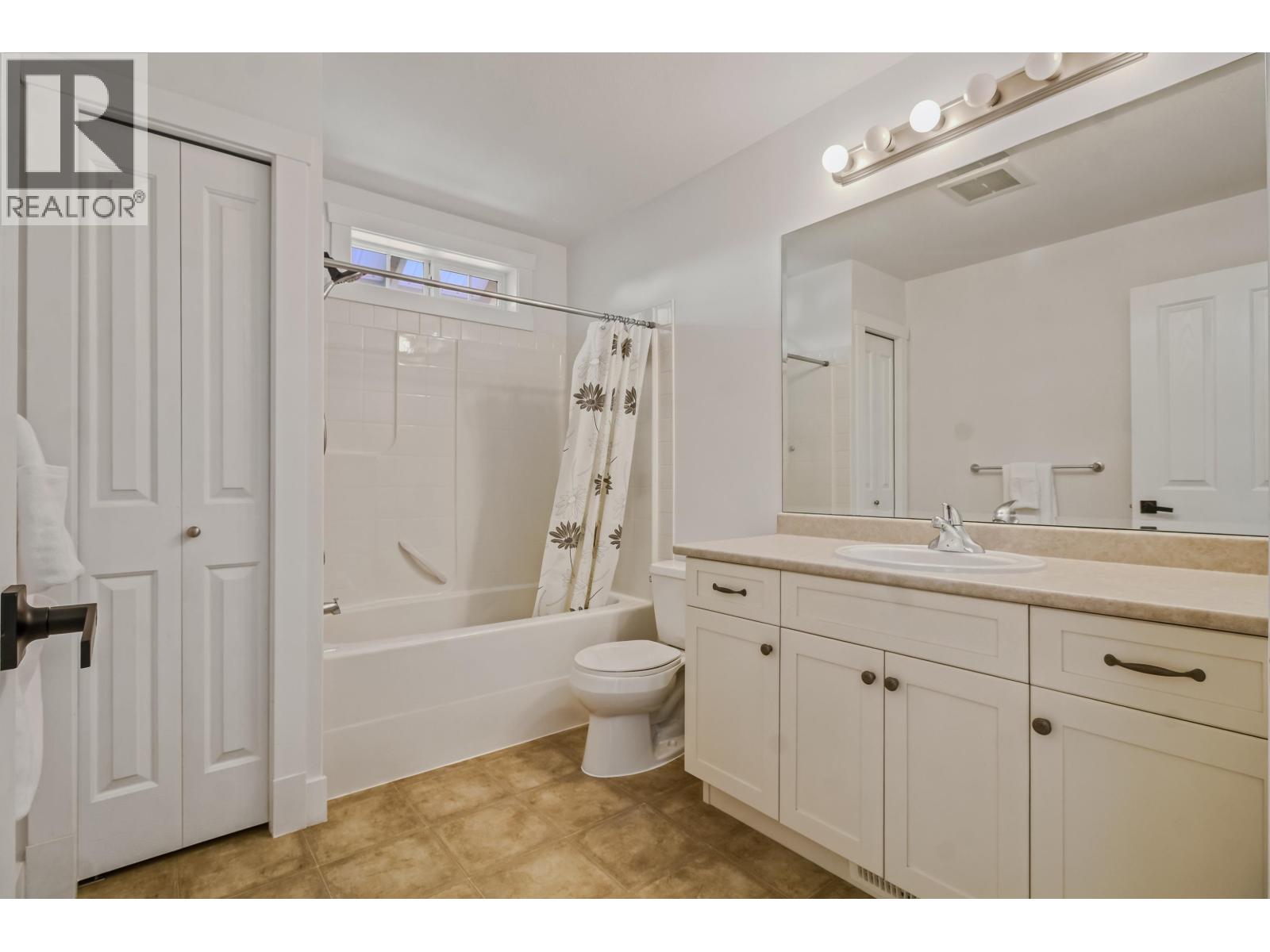 15 13887 Docksteader Loop, Maple Ridge, British Columbia  V4R 0A2 - Photo 28 - R3159329