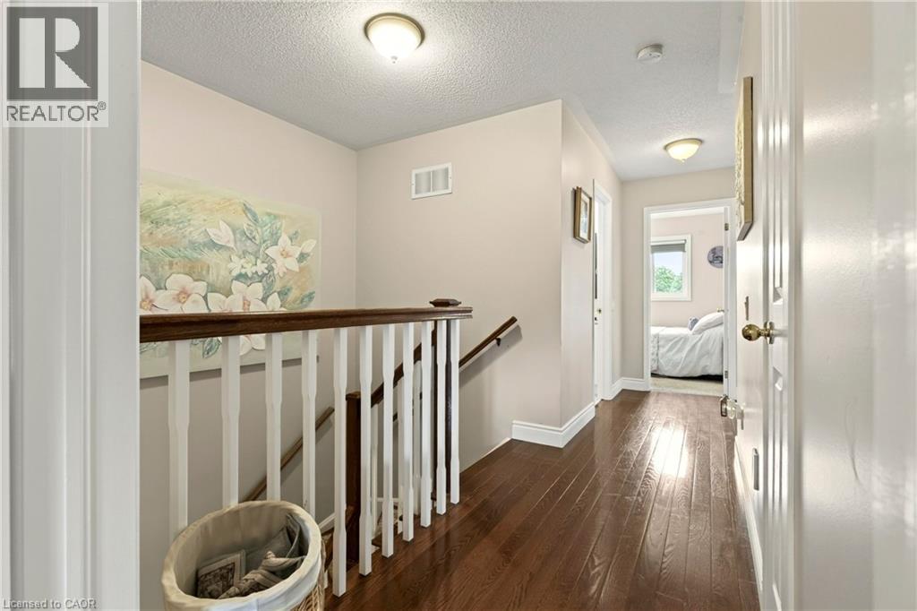 31 Grindstone Way, Hamilton, Ontario  L9H 7B7 - Photo 20 - 40858797