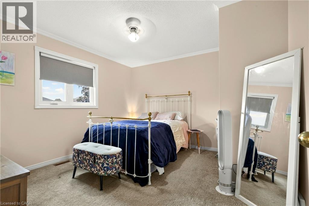 31 Grindstone Way, Hamilton, Ontario  L9H 7B7 - Photo 26 - 40858797