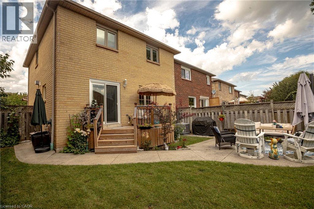 31 Grindstone Way, Hamilton, Ontario  L9H 7B7 - Photo 41 - 40858797