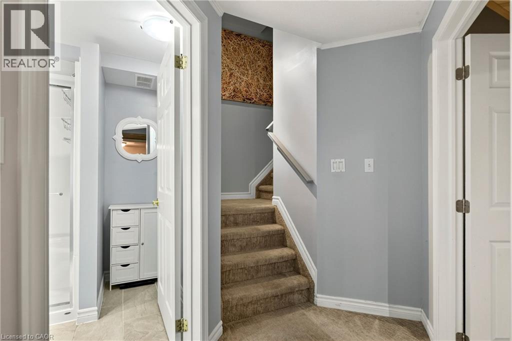 31 Grindstone Way, Hamilton, Ontario  L9H 7B7 - Photo 33 - 40858797