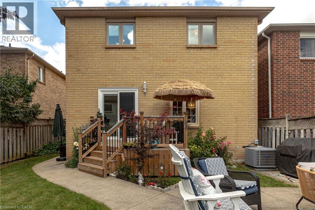 31 Grindstone Way, Hamilton, Ontario  L9H 7B7 - Photo 42 - 40858797