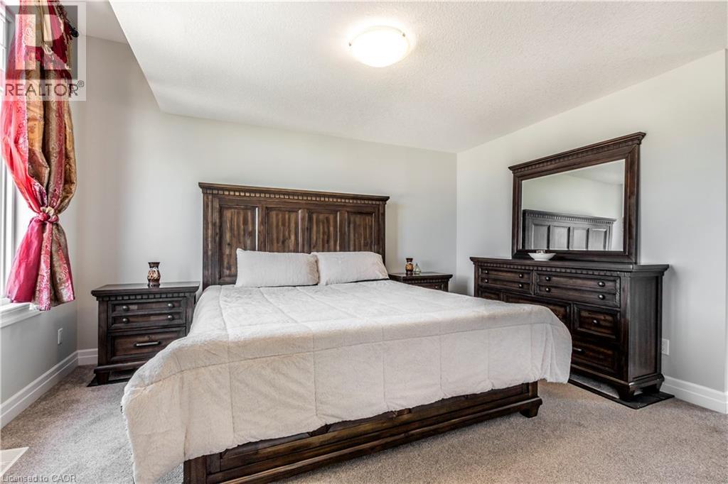 90 Hollybrook Trail, Kitchener, Ontario  N2R 0M7 - Photo 15 - 40858848