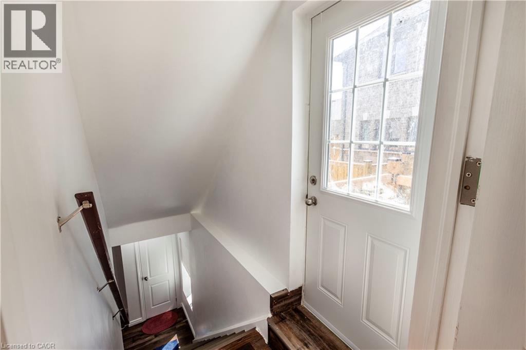90 Hollybrook Trail, Kitchener, Ontario  N2R 0M7 - Photo 24 - 40858836