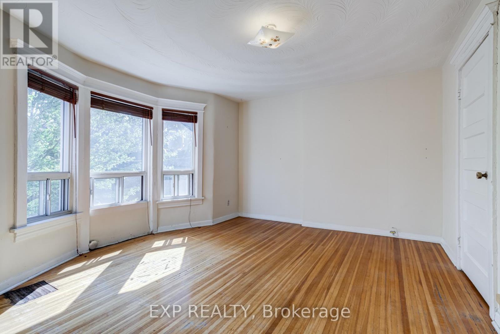 2nd & 3rd - 196 Beatrice Street, Toronto, Ontario  M6G 3G1 - Photo 7 - C13718474