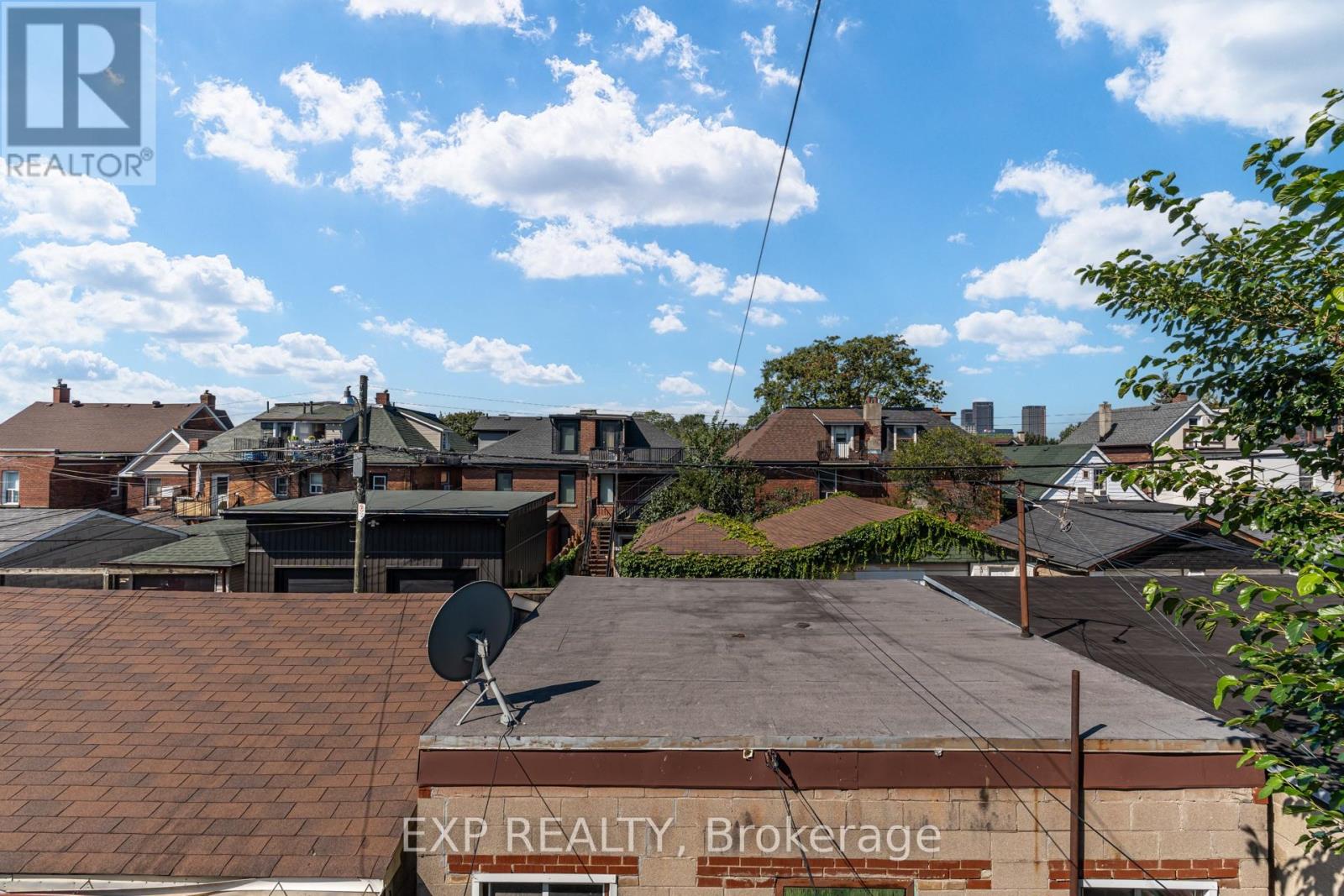 2nd & 3rd - 196 Beatrice Street, Toronto, Ontario  M6G 3G1 - Photo 15 - C13718474