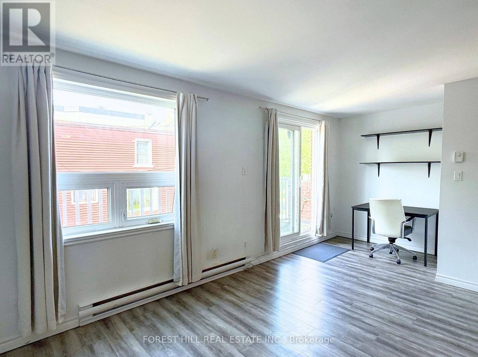 B - 422 Danforth Avenue, Toronto, Ontario  M4K 1P3 - Photo 5 - E13684736