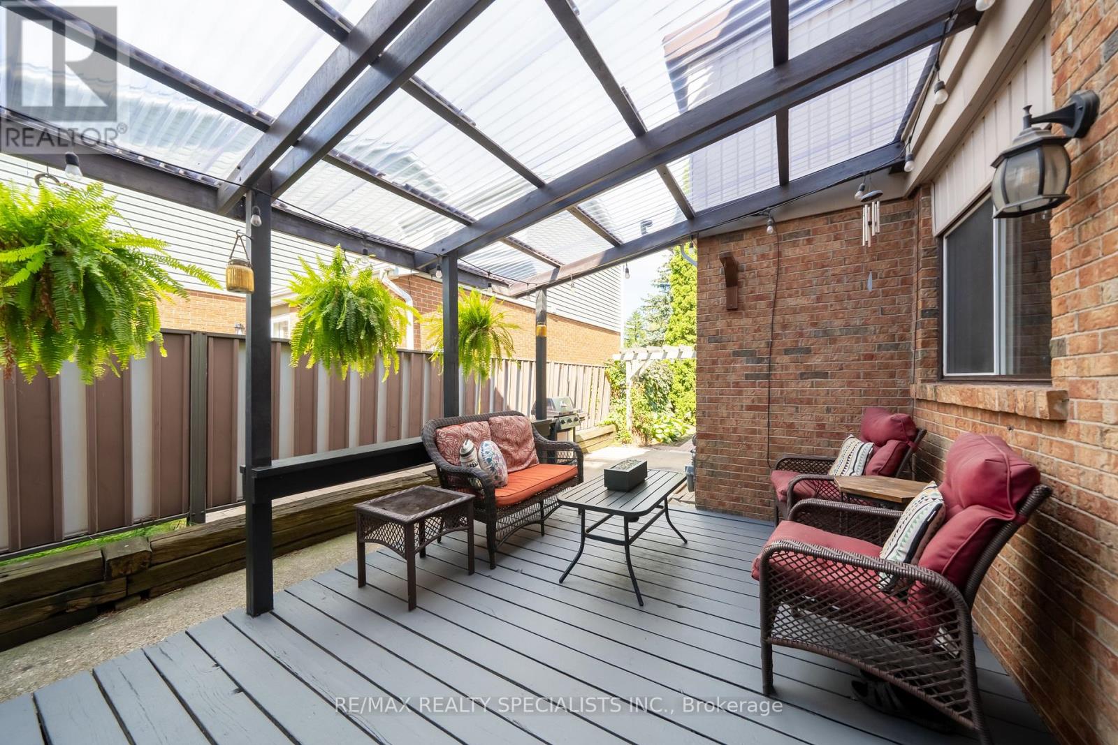 2431 Basswood Crescent, Mississauga, Ontario  L5L 1Y2 - Photo 30 - W13718436