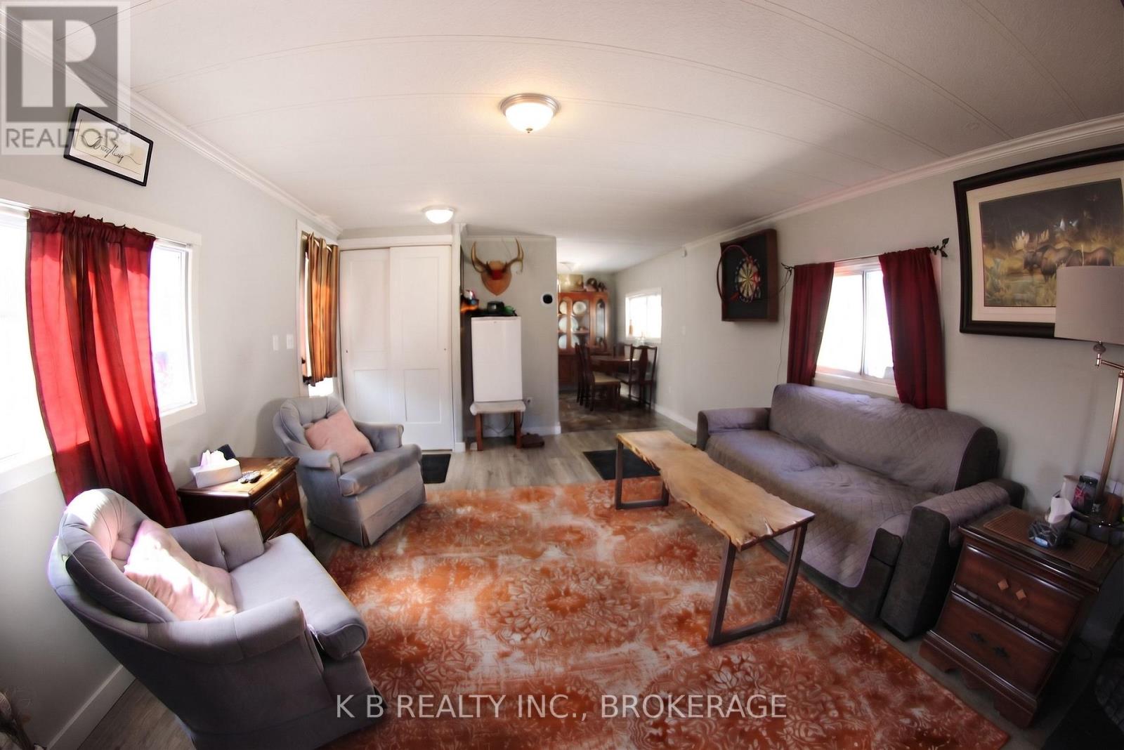 4 Cedar Street W, Greater Napanee, Ontario  K7R 3L1 - Photo 2 - X13569676