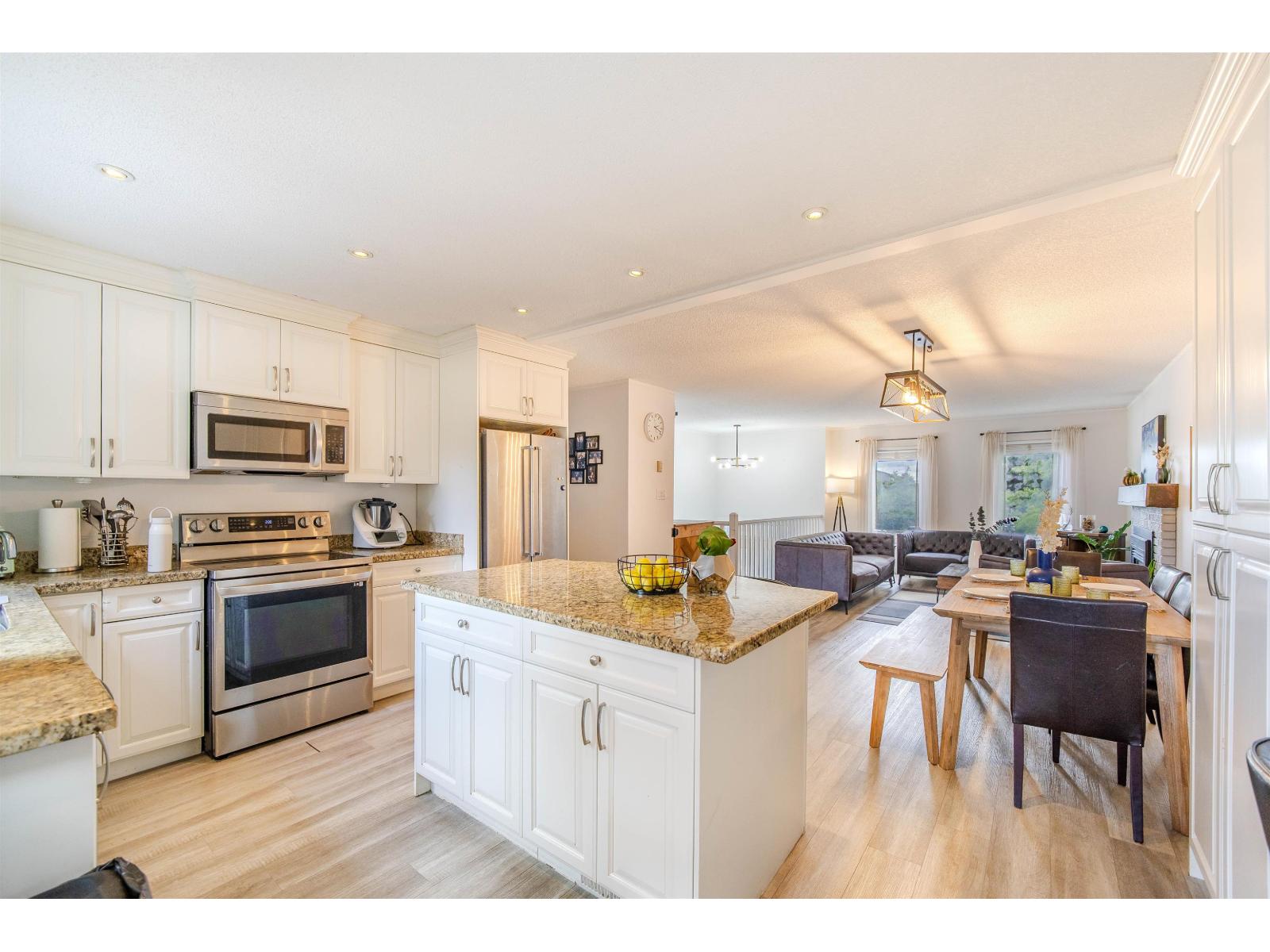 2659 Wildwood Drive, Langley, British Columbia  V2Y 1G2 - Photo 6 - R3159384