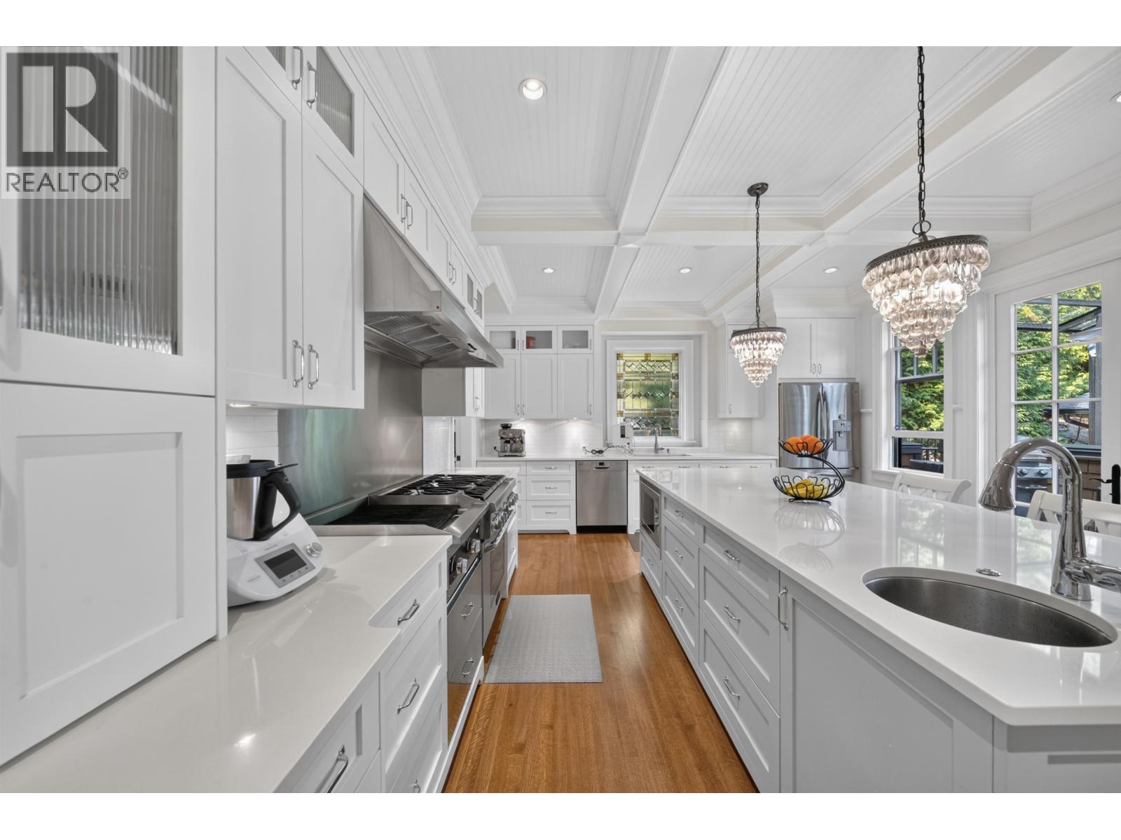 2937 W 45th Avenue, Vancouver, British Columbia  V6N 3L6 - Photo 9 - R3159025