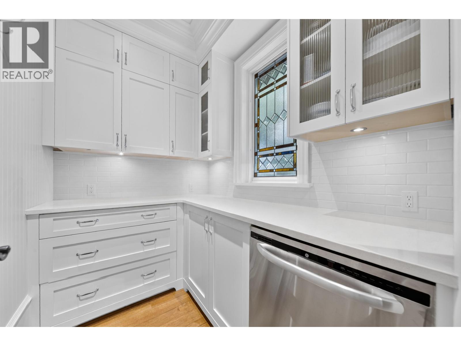 2937 W 45th Avenue, Vancouver, British Columbia  V6N 3L6 - Photo 11 - R3159025