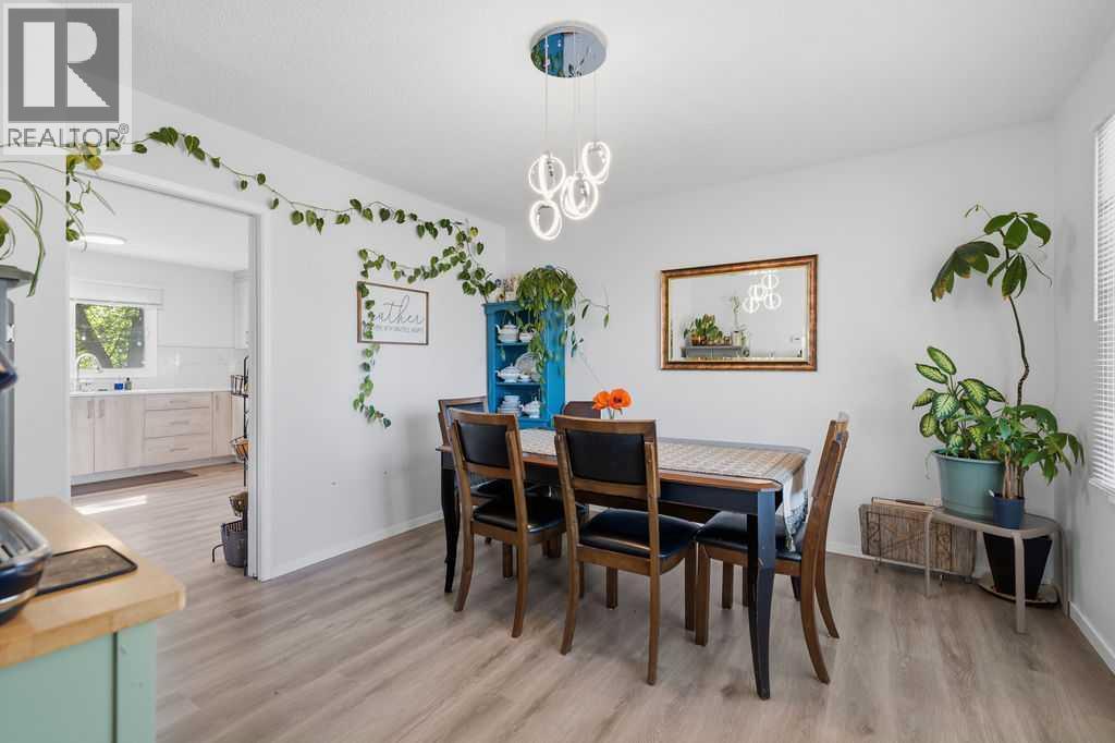 2812 19 Street Nw, Calgary, Alberta  T2M 3V8 - Photo 4 - A2325295