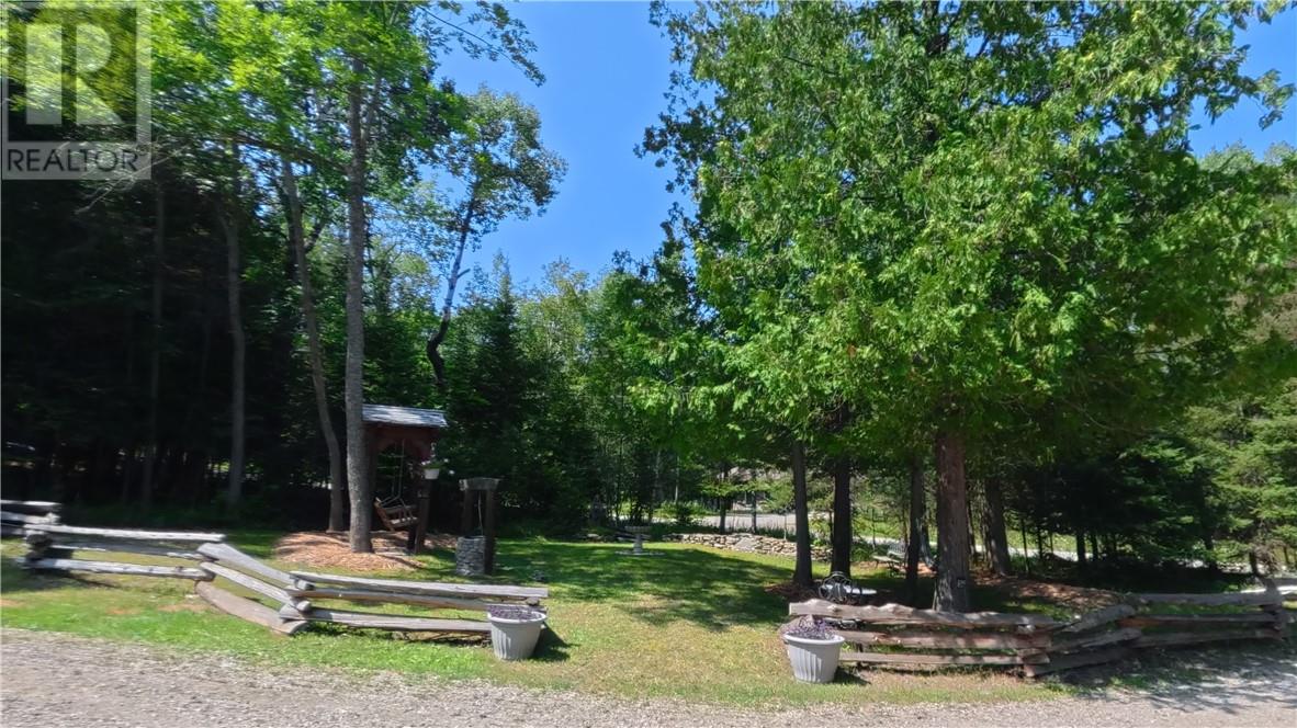 7 Oak Drive, Kagawong, Ontario  P0P 1J0 - Photo 7 - 2129819