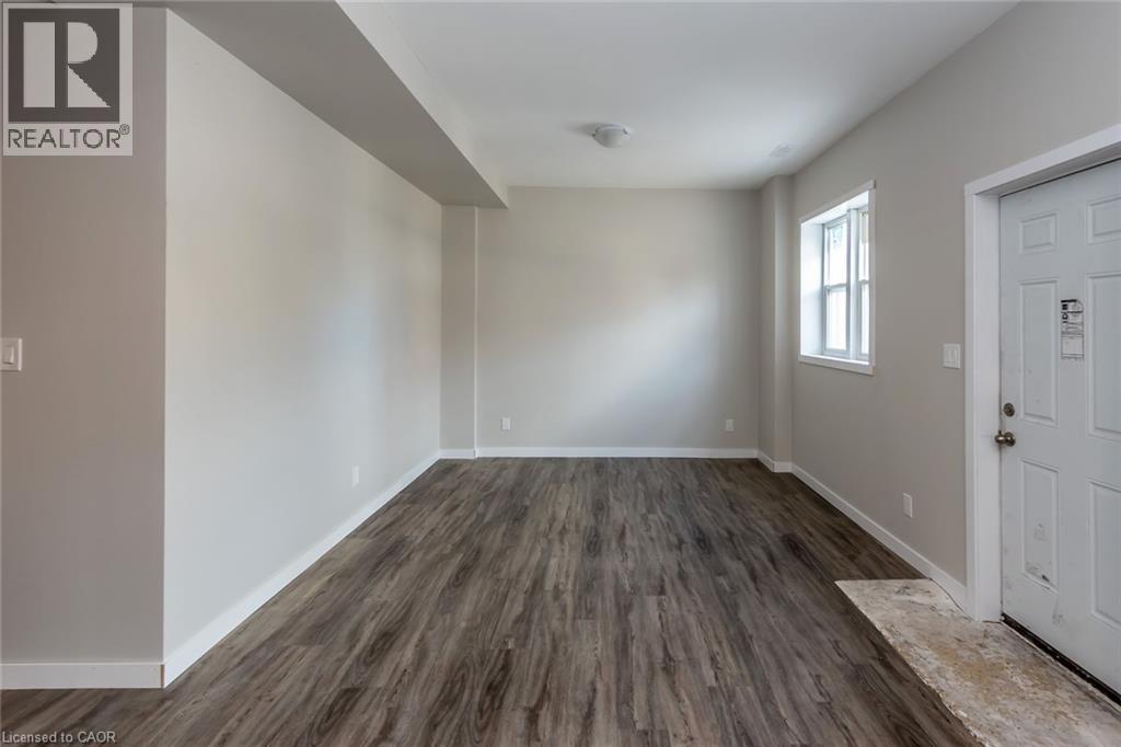 104 Beach Road Unit# E, Hamilton, Ontario  L8L 3Z9 - Photo 7 - 40841546