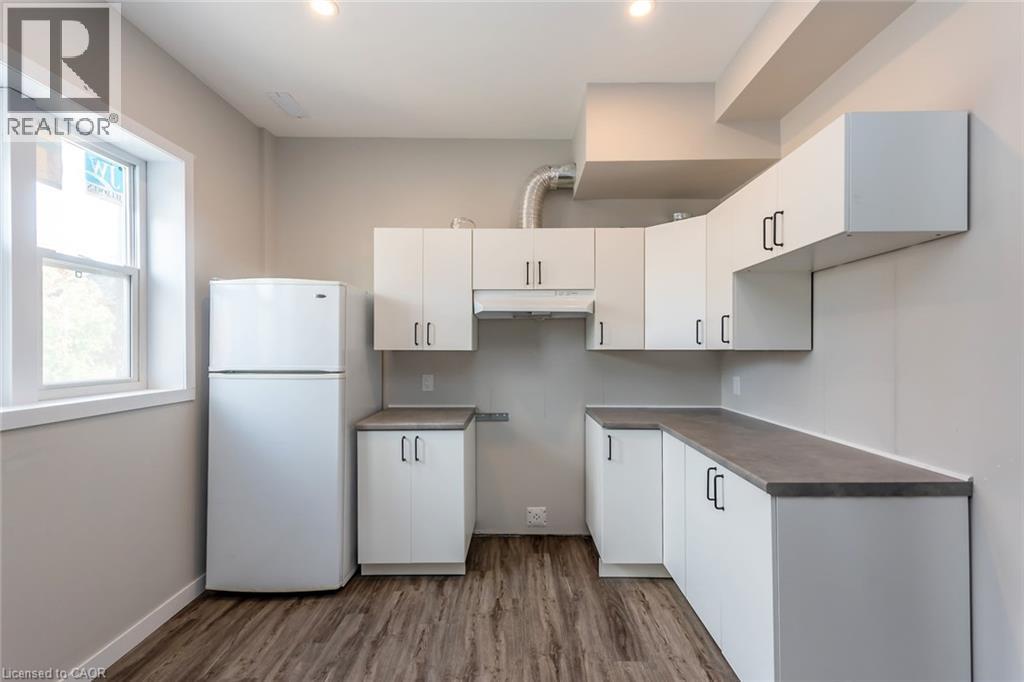104 Beach Road Unit# E, Hamilton, Ontario  L8L 3Z9 - Photo 4 - 40841546