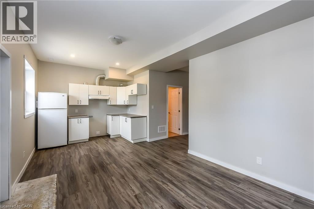 104 Beach Road Unit# E, Hamilton, Ontario  L8L 3Z9 - Photo 2 - 40841546