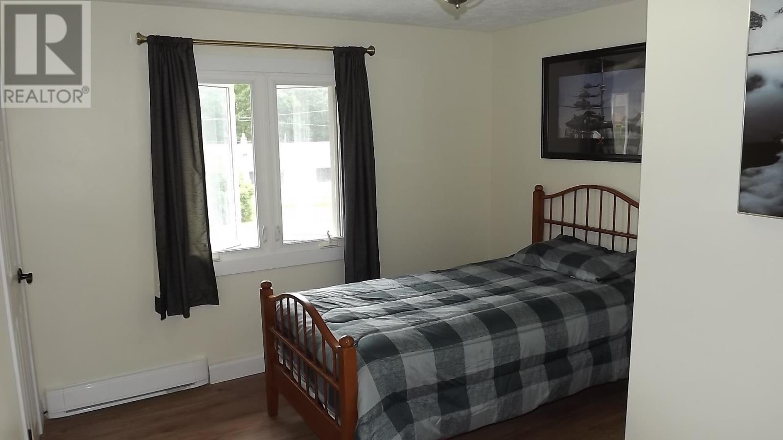 156 Hillside Dr S, Elliot Lake, Ontario  P5A 1V3 - Photo 22 - SM262337