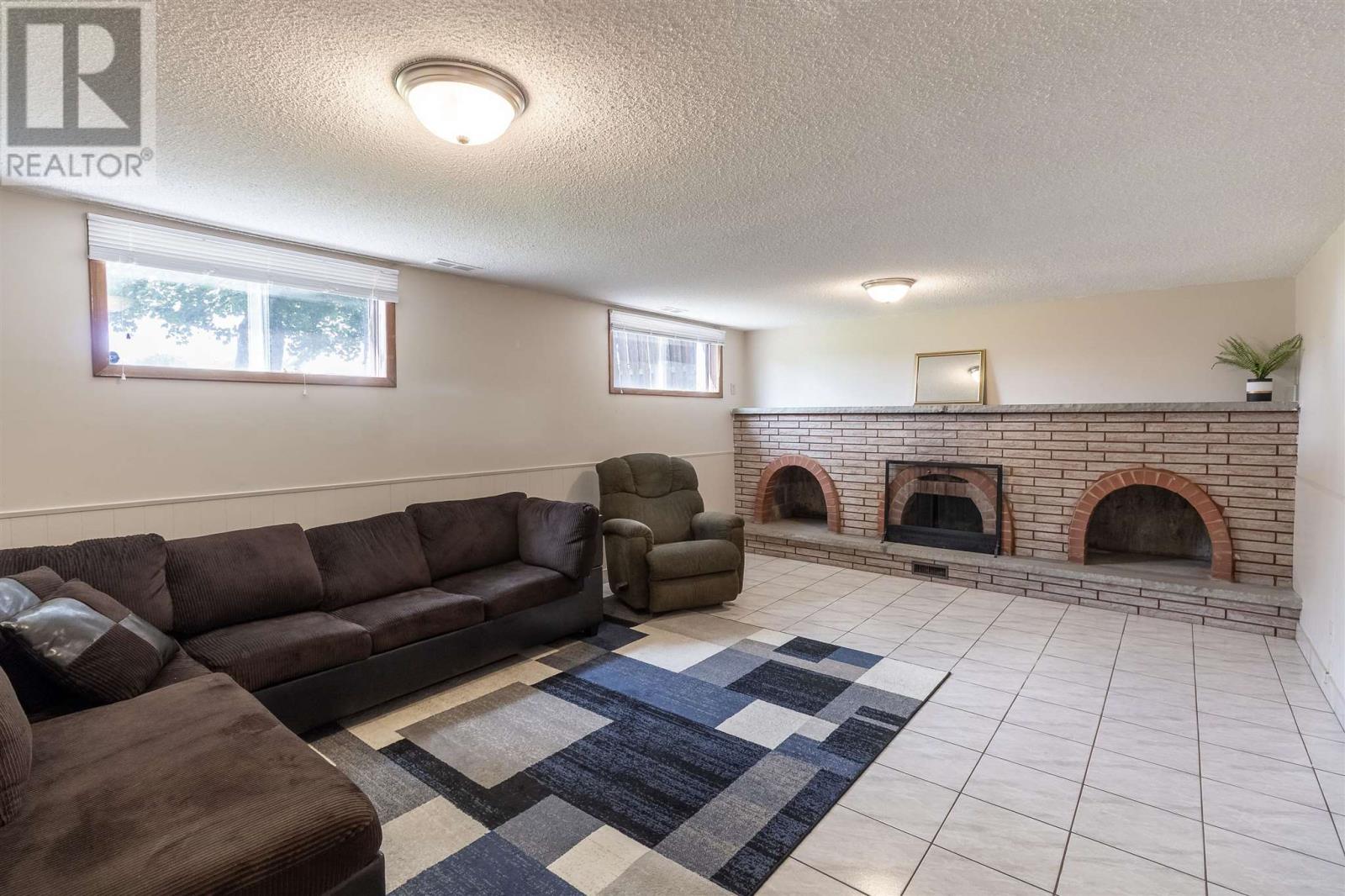 233 Grand Blvd, Sault Ste. Marie, Ontario  P6B 4S9 - Photo 29 - SM262338