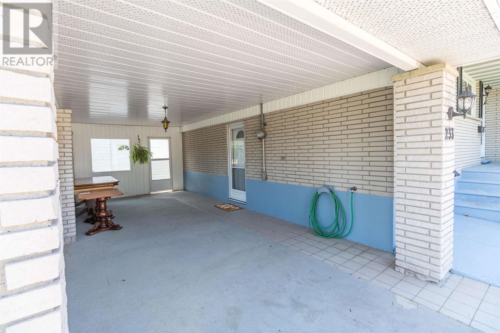 233 Grand Blvd, Sault Ste. Marie, Ontario  P6B 4S9 - Photo 38 - SM262338