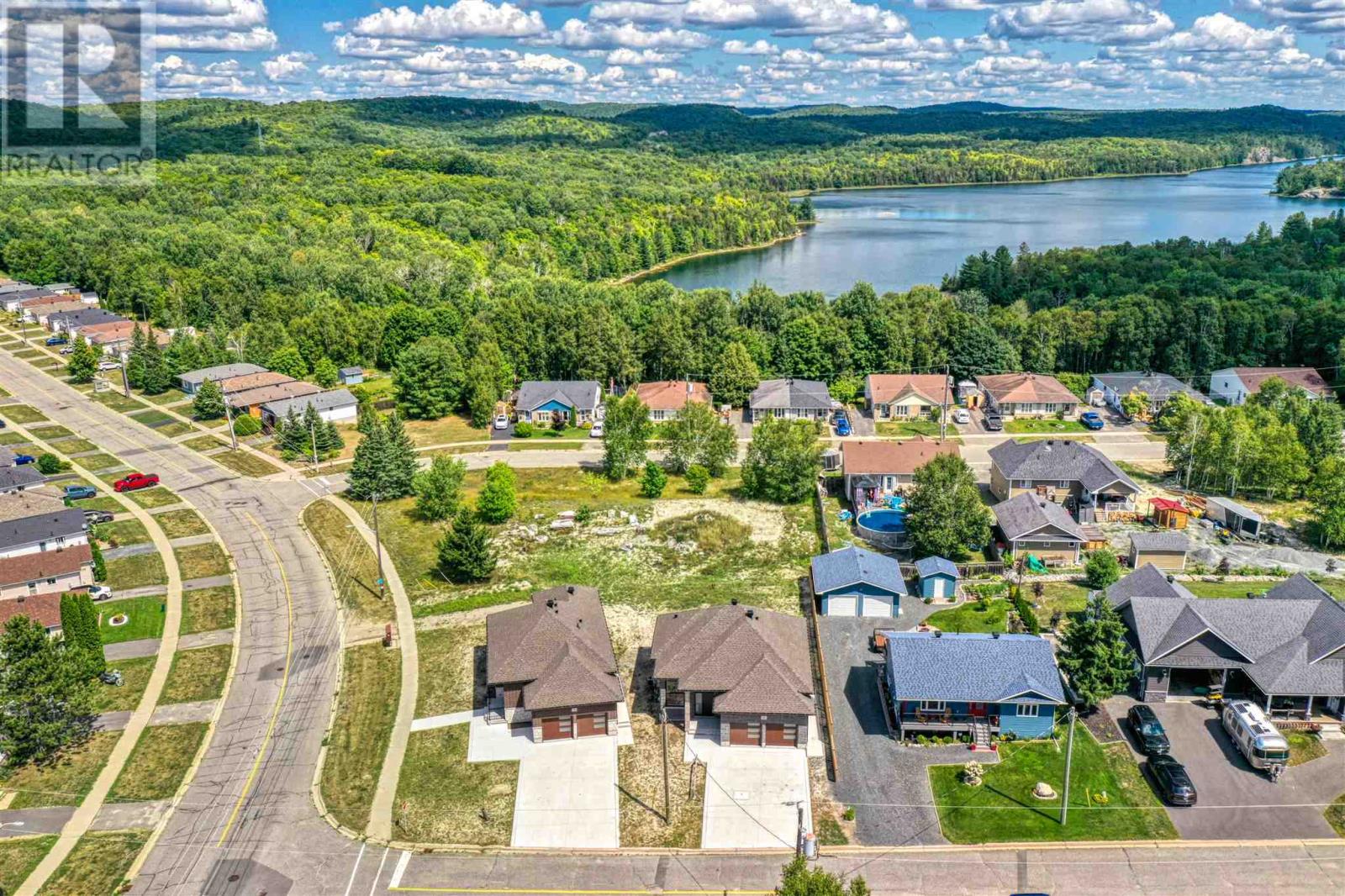 68 Mclaren Cres, Elliot Lake, Ontario  P5A 3M7 - Photo 36 - SM262342