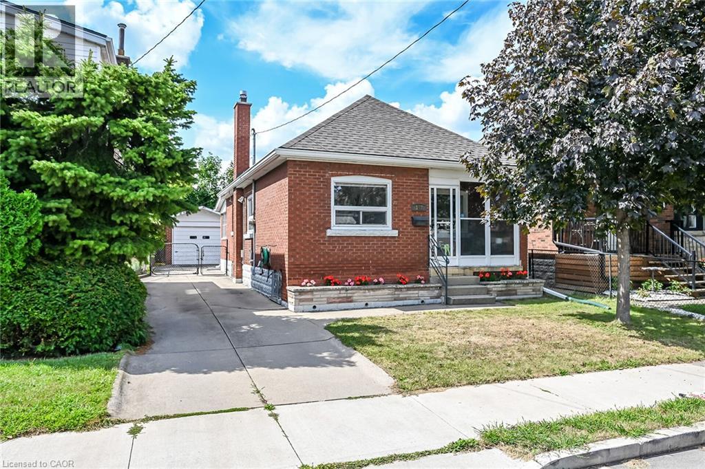 197 Fairfield Avenue, Hamilton, Ontario  L9H 5H3 - Photo 2 - 40858604