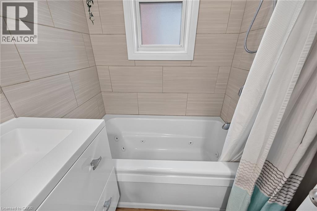 197 Fairfield Avenue, Hamilton, Ontario  L9H 5H3 - Photo 20 - 40858604
