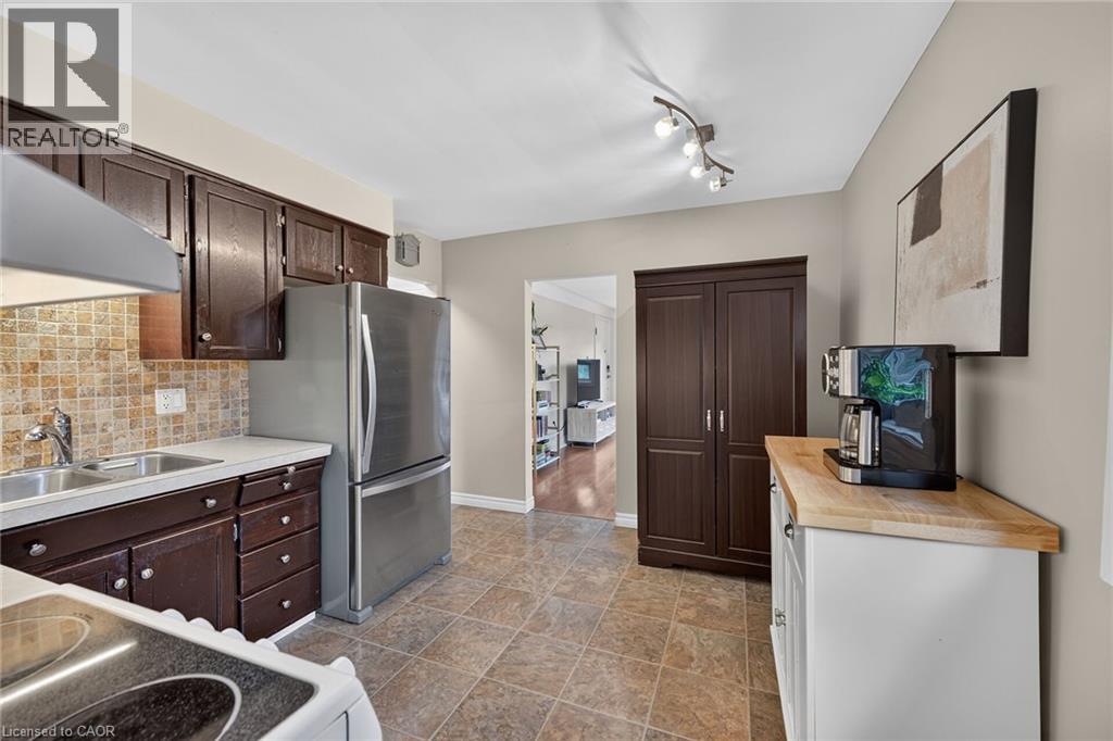 197 Fairfield Avenue, Hamilton, Ontario  L9H 5H3 - Photo 12 - 40858604