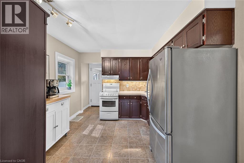 197 Fairfield Avenue, Hamilton, Ontario  L9H 5H3 - Photo 10 - 40858604