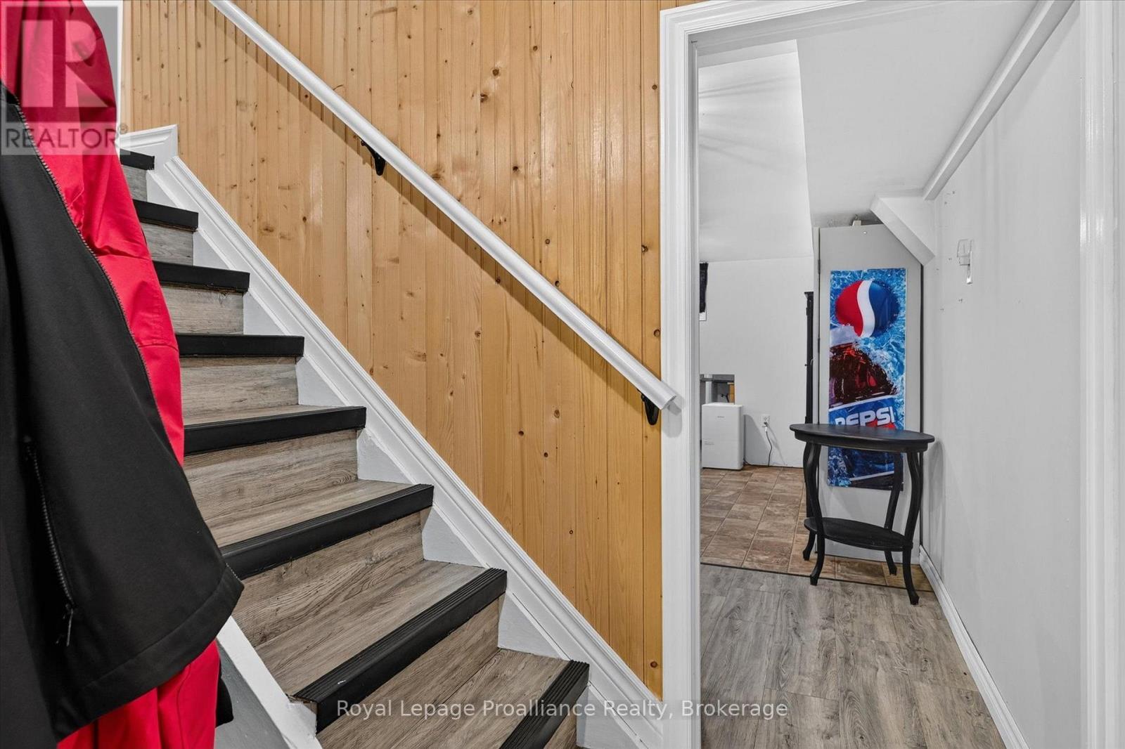 837 Sherburne Street, Peterborough, Ontario  K9J 3B7 - Photo 16 - X13719424