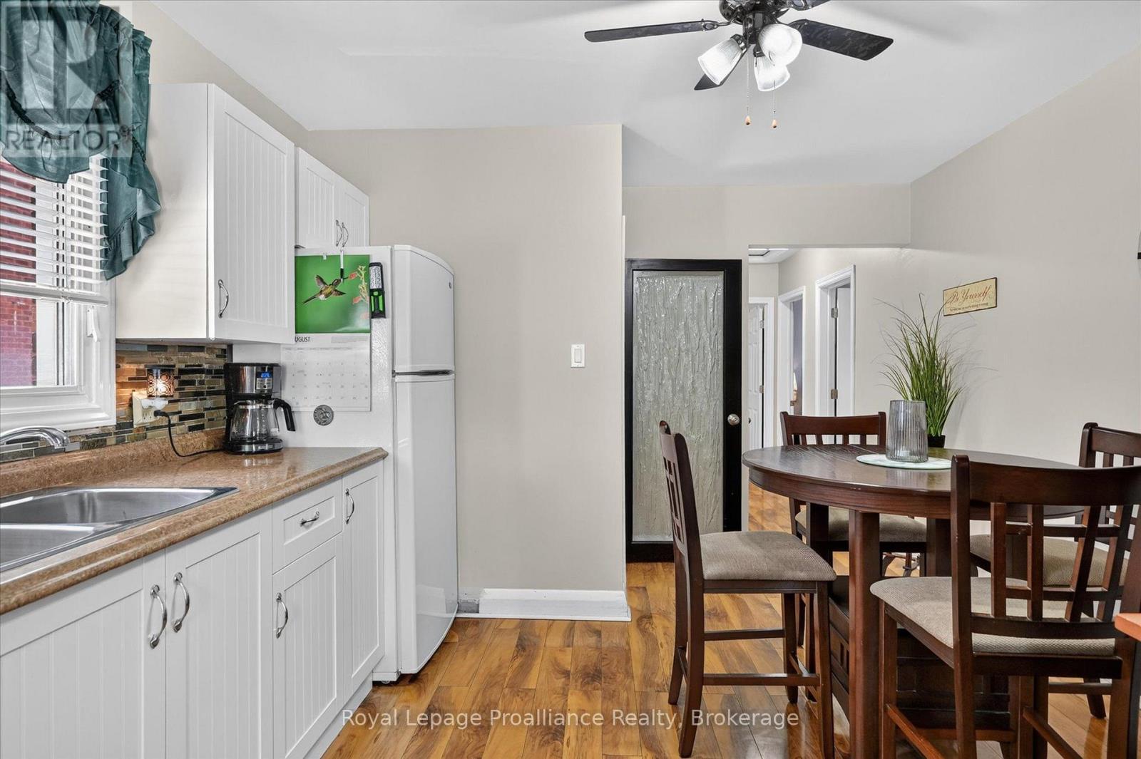 837 Sherburne Street, Peterborough, Ontario  K9J 3B7 - Photo 9 - X13719424