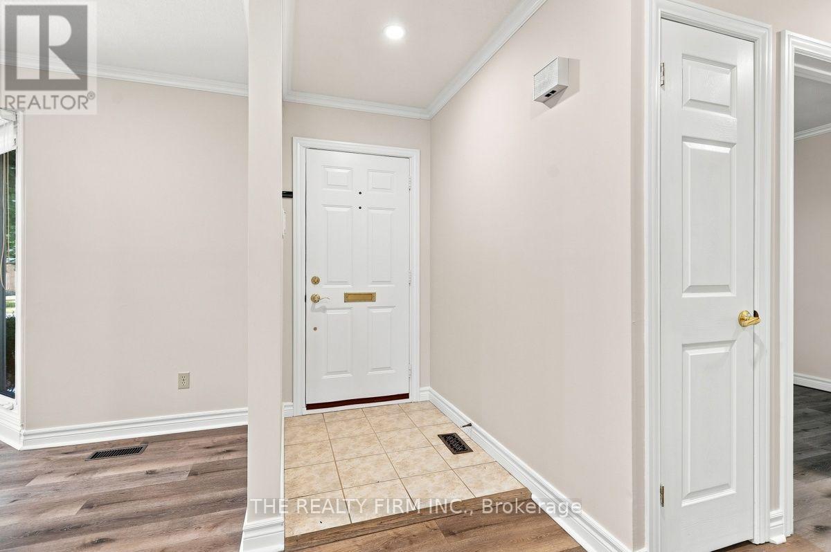 20 Lynngate Court, London South, Ontario  N6K 1S4 - Photo 6 - X13719436