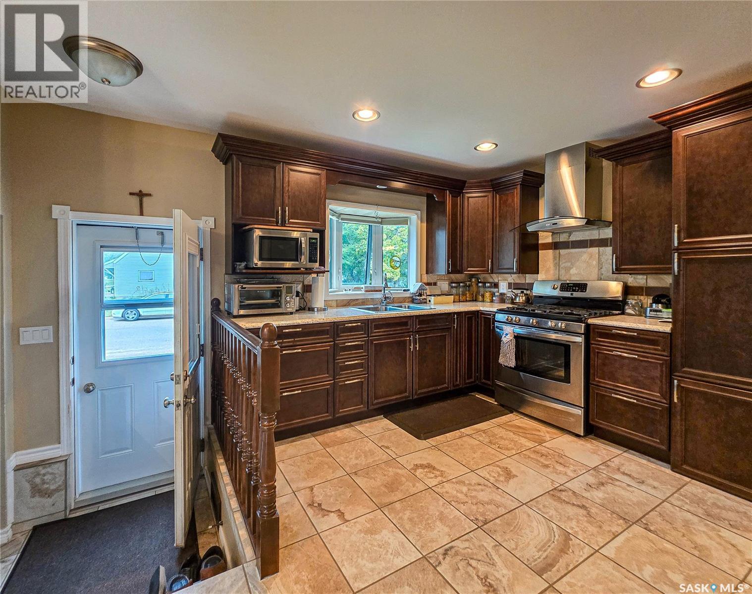 278 9th Avenue W, Melville, Saskatchewan  S0A 2P0 - Photo 15 - SK046622