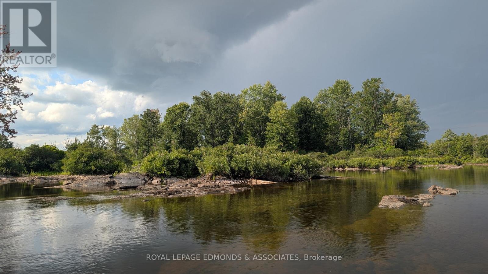 1 Morris Island, Laurentian Valley, Ontario K8A 6W2 - Photo 5 - X13719318