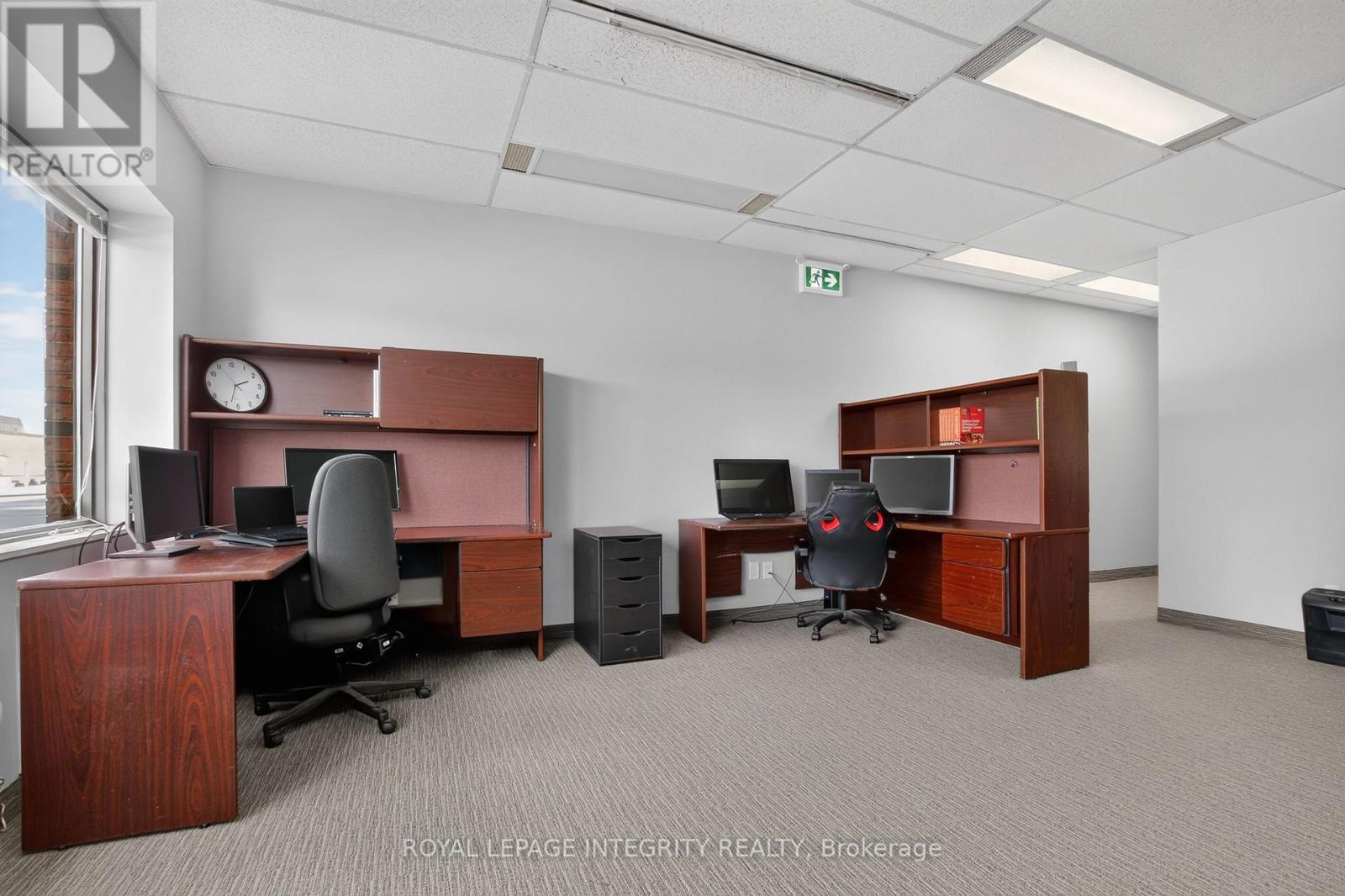 210 & 211 - 150 Katimavik Road, Ottawa, Ontario K2L 2N2 - Photo 15 - X13719404