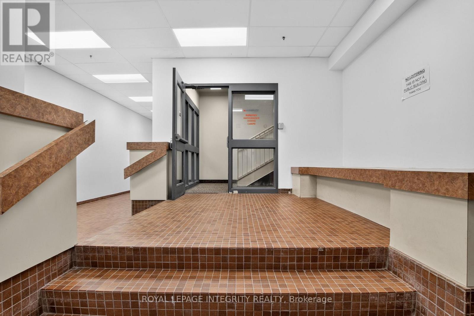 210 & 211 - 150 Katimavik Road, Ottawa, Ontario K2L 2N2 - Photo 6 - X13719404