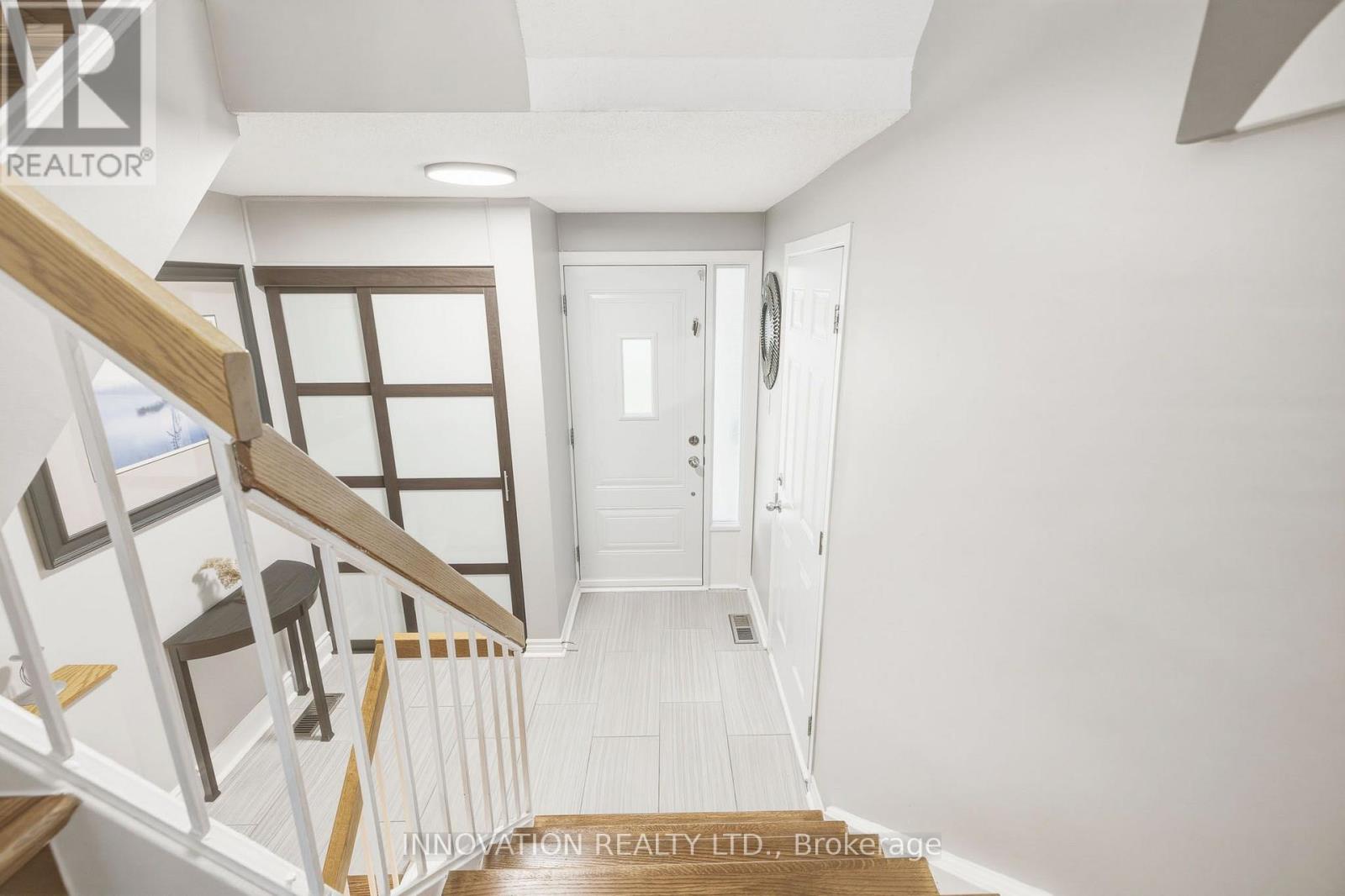 C - 18 Benlea Drive, Ottawa, Ontario K2G 4A8 - Photo 5 - X13719438
