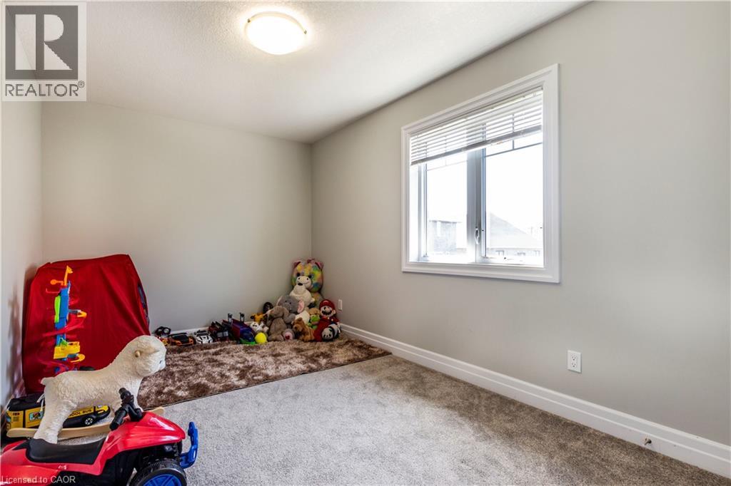90 Hollybrook Trail, Kitchener, Ontario  N2R 0M7 - Photo 18 - 40858848