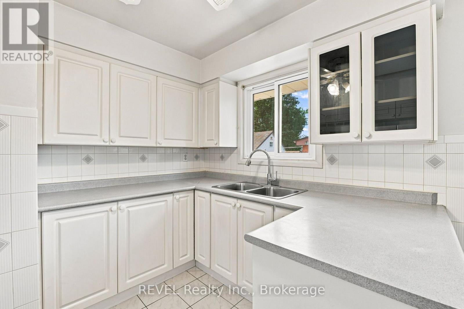330 Waverly Street, Hamilton, Ontario  L8H 6P9 - Photo 16 - X13719312