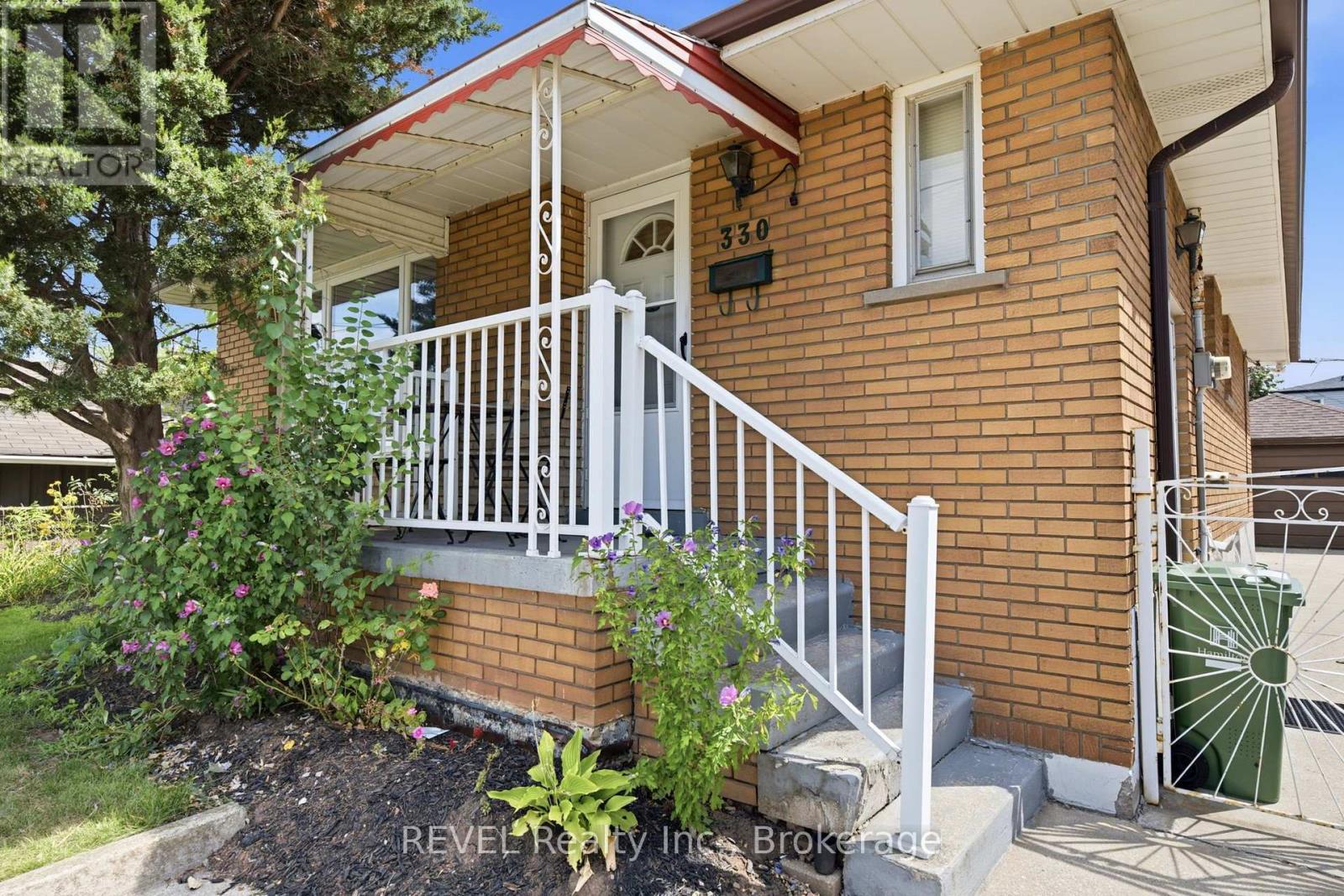 330 Waverly Street, Hamilton, Ontario  L8H 6P9 - Photo 4 - X13719312