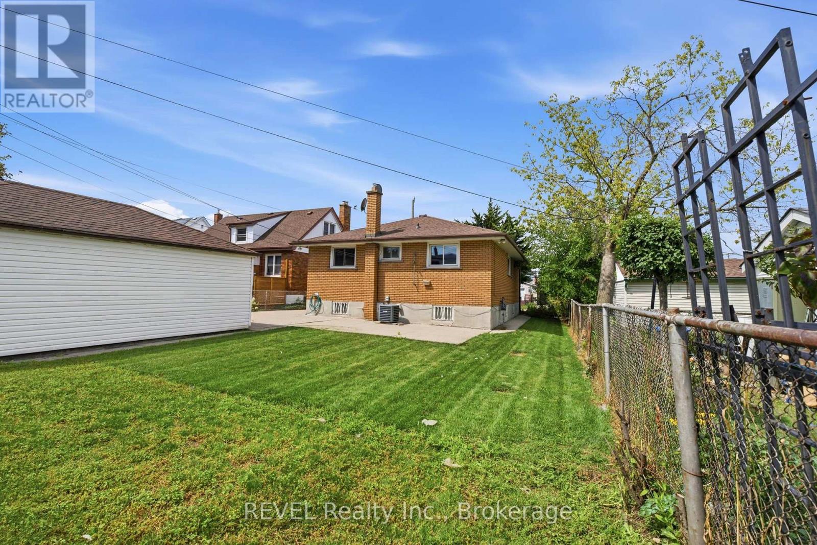 330 Waverly Street, Hamilton, Ontario  L8H 6P9 - Photo 5 - X13719312