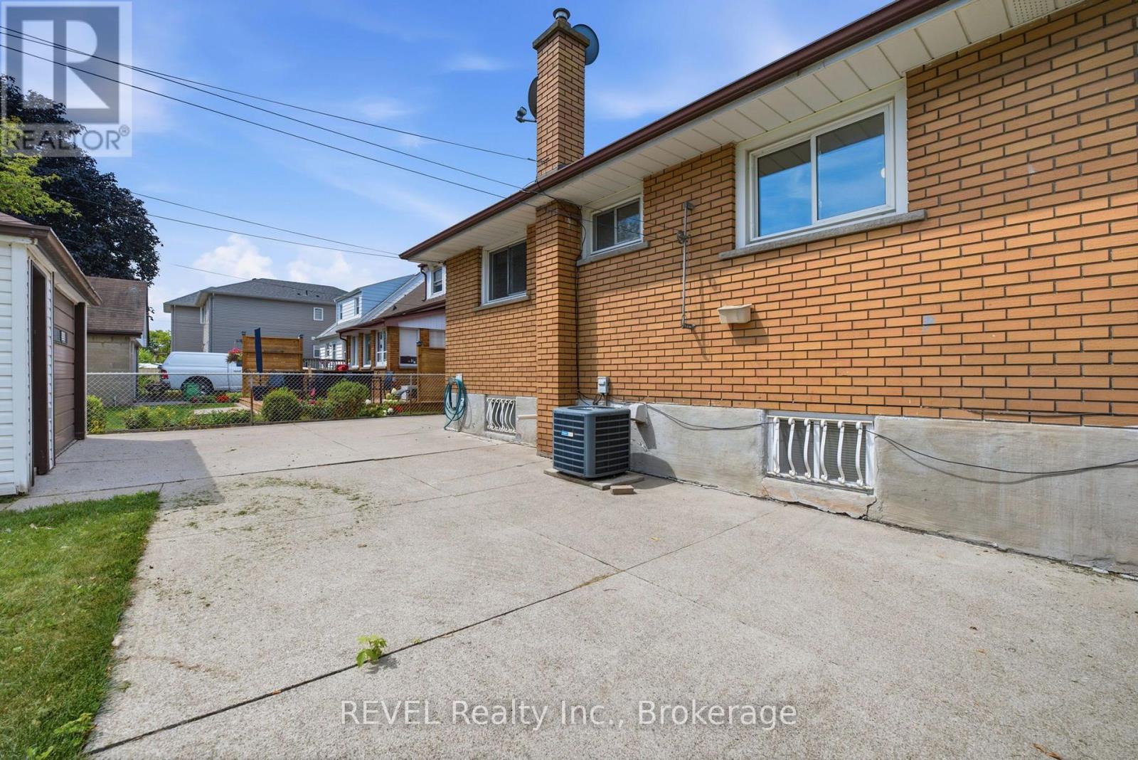 330 Waverly Street, Hamilton, Ontario  L8H 6P9 - Photo 6 - X13719312
