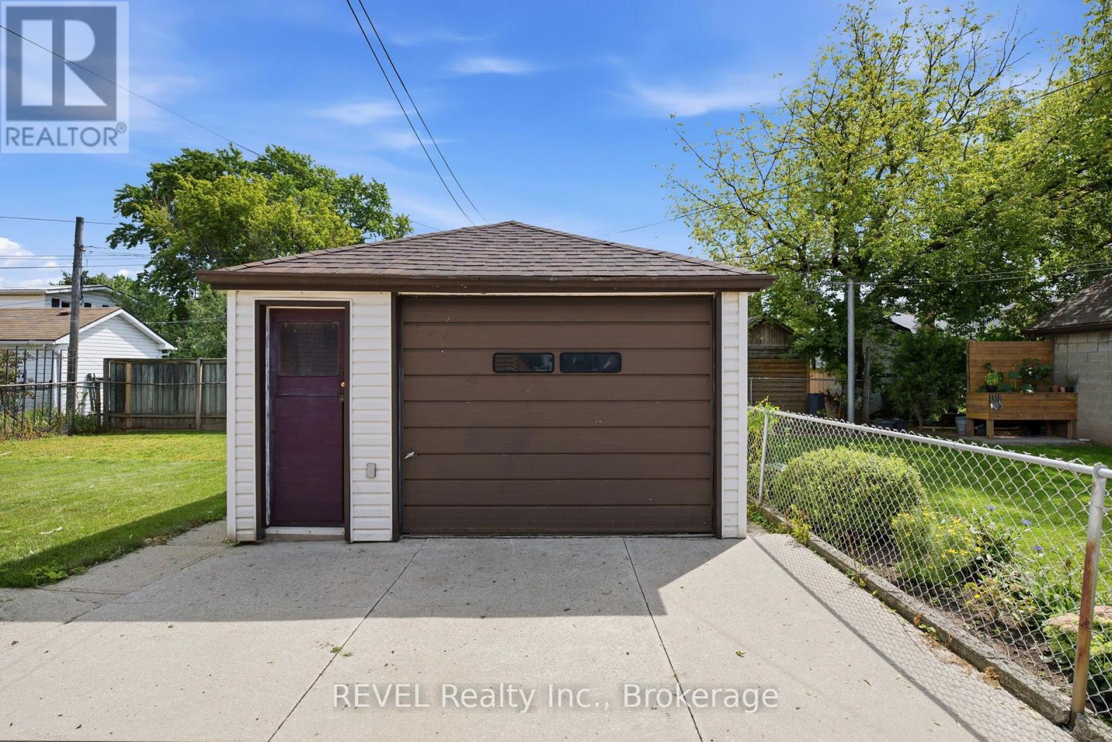 330 Waverly Street, Hamilton, Ontario  L8H 6P9 - Photo 9 - X13719312