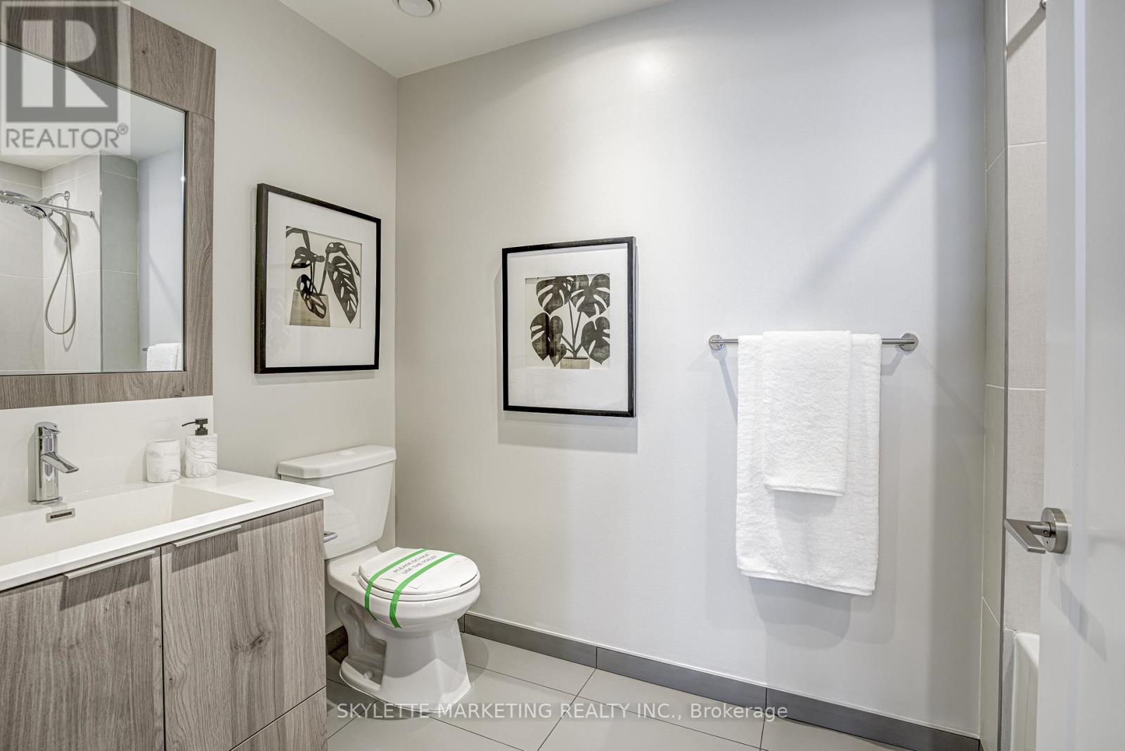 861 - 25 Adra Grado Way, Toronto, Ontario  M2J 0H6 - Photo 27 - C13719290